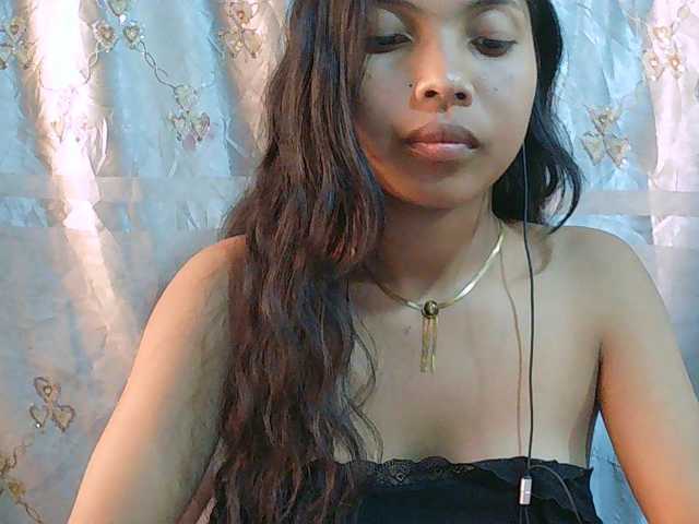 Eva-011 live cam on BongaCams