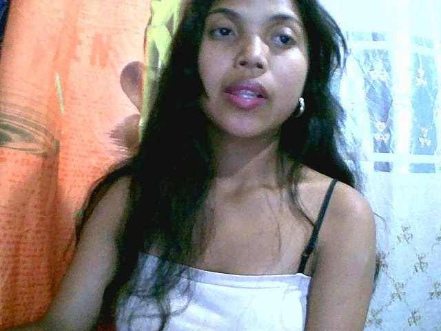 Eva-011 live cam on BongaCams
