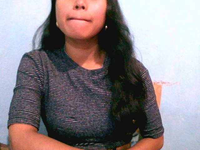 Eva-011 live cam on BongaCams