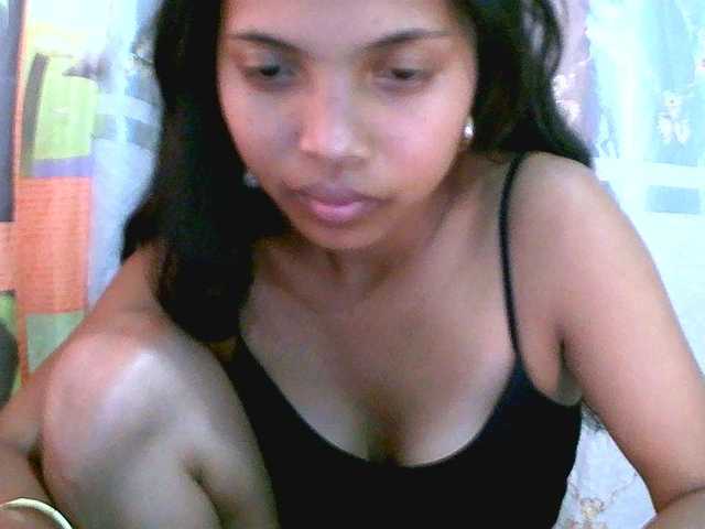 Eva-011 live cam on BongaCams