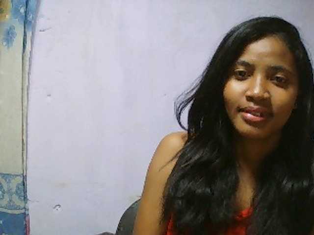 Eva-011 live cam on BongaCams