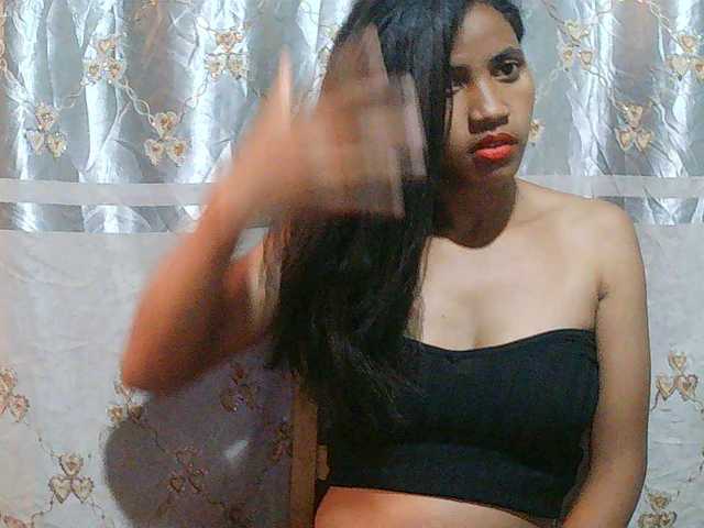 Eva-011 live cam on BongaCams