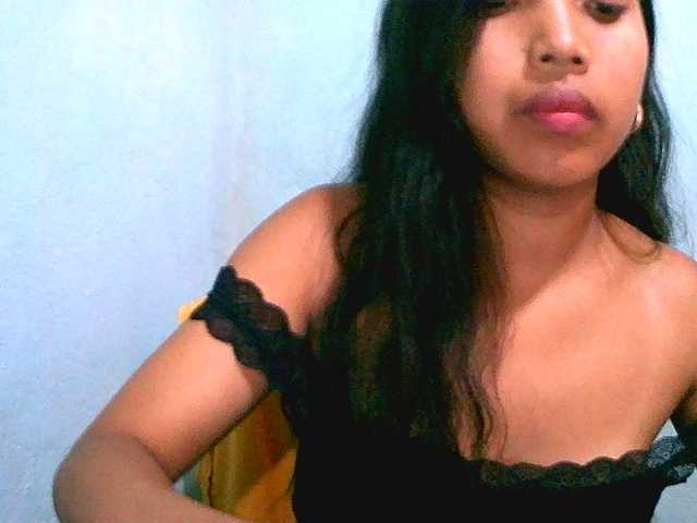 Eva-011 live cam on BongaCams