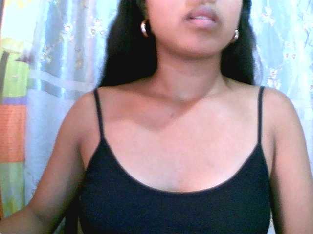 Eva-011 live cam on BongaCams