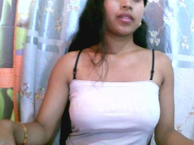 Eva-011 live cam on BongaCams