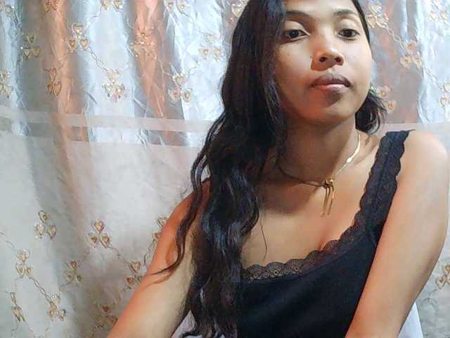 Eva-011 live cam on BongaCams