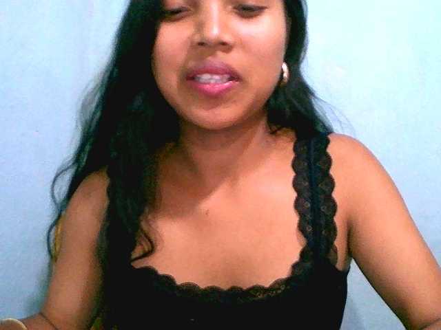 Eva-011 live cam on BongaCams
