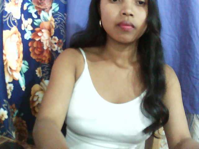Eva-011 live cam on BongaCams