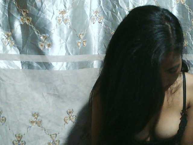 Eva-011 live cam on BongaCams