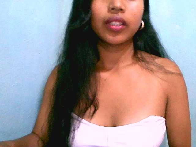 Eva-011 live cam on BongaCams