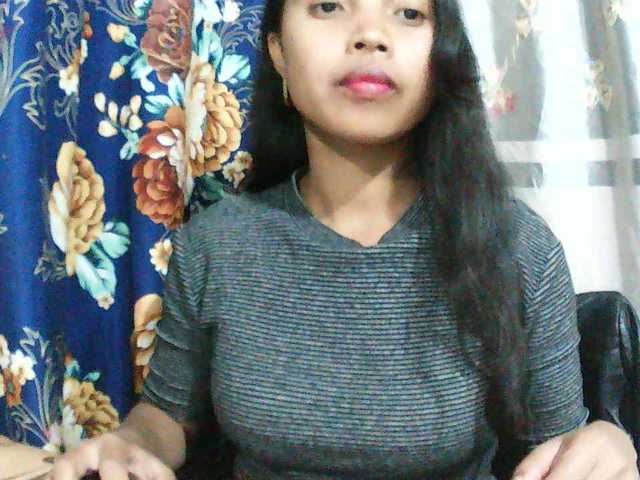 Eva-011 live cam on BongaCams