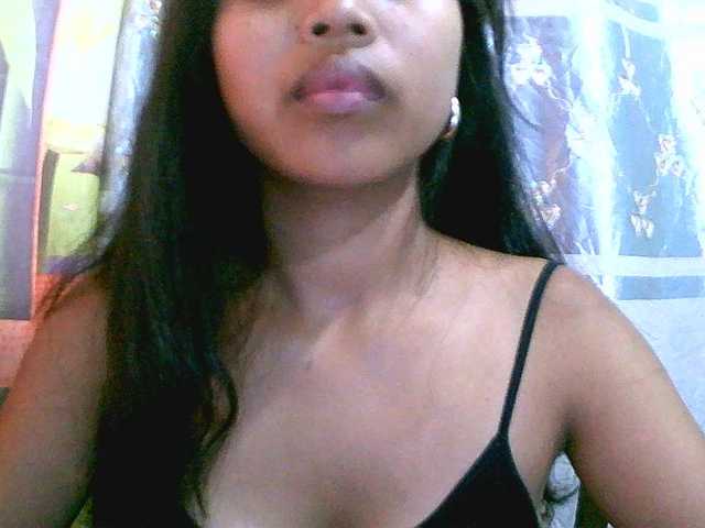 Eva-011 live cam on BongaCams