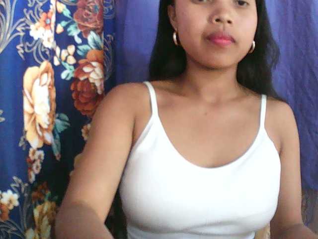 Eva-011 live cam on BongaCams