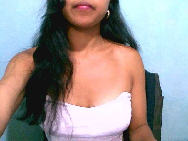 Eva-011 live cam on BongaCams