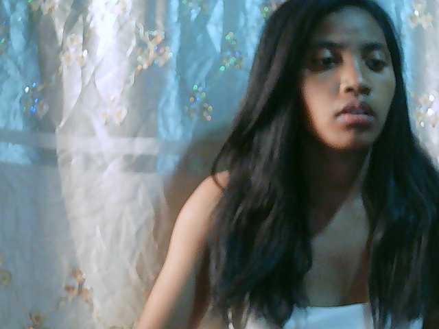 Eva-011 live cam on BongaCams