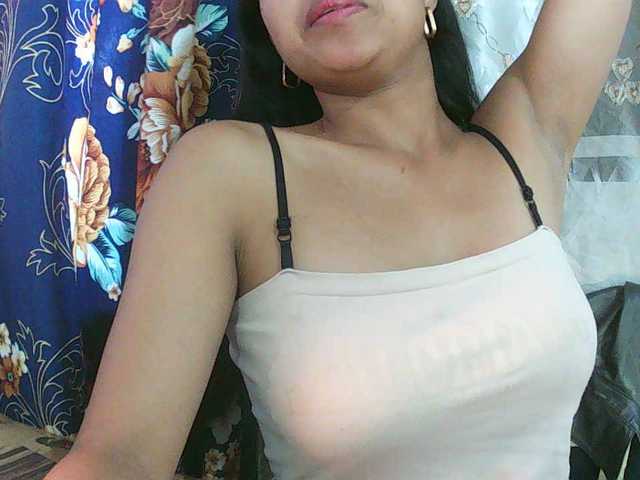 Eva-011 live cam on BongaCams