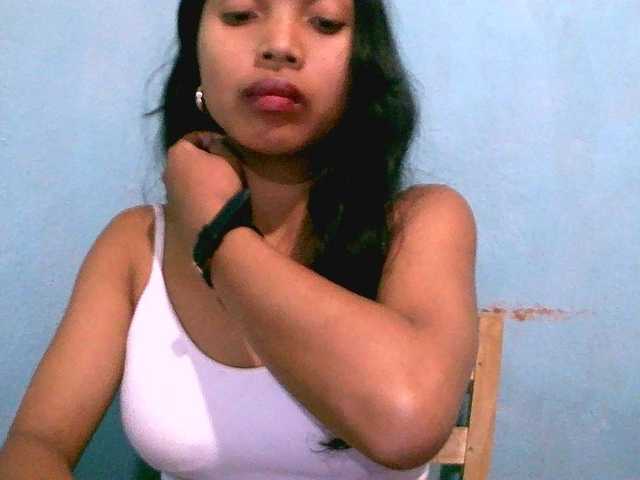 Eva-011 live cam on BongaCams