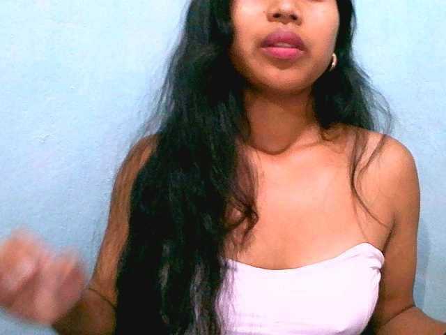 Eva-011 live cam on BongaCams