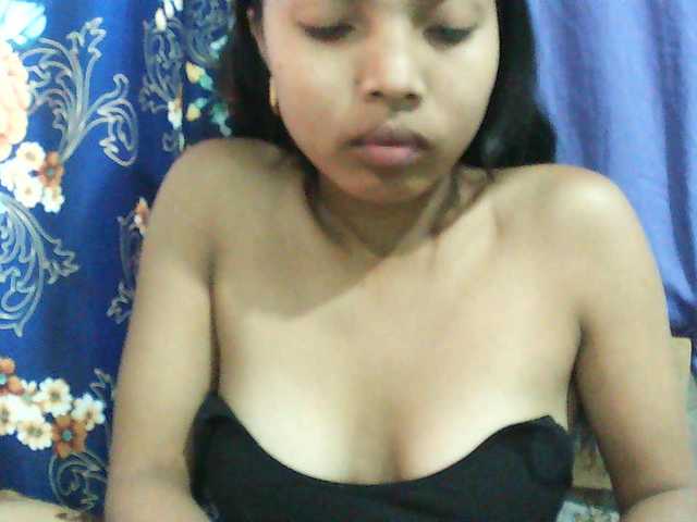 Eva-011 live cam on BongaCams