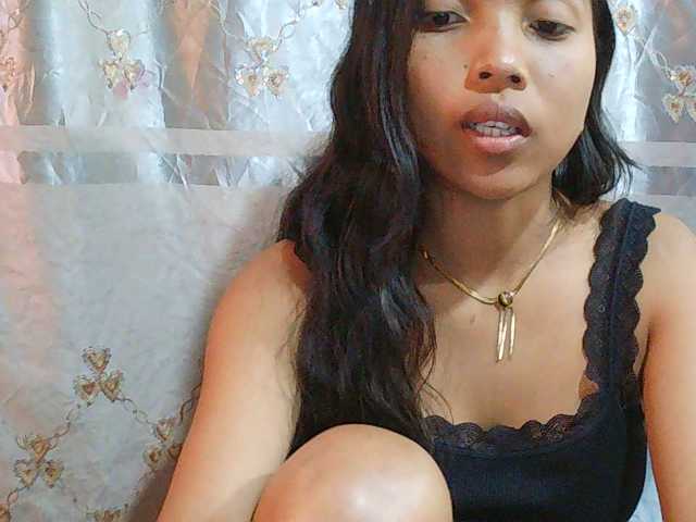 Eva-011 live cam on BongaCams