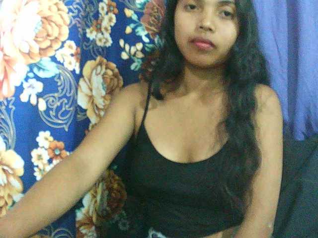Eva-011 live cam on BongaCams