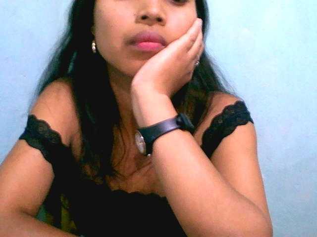 Eva-011 live cam on BongaCams