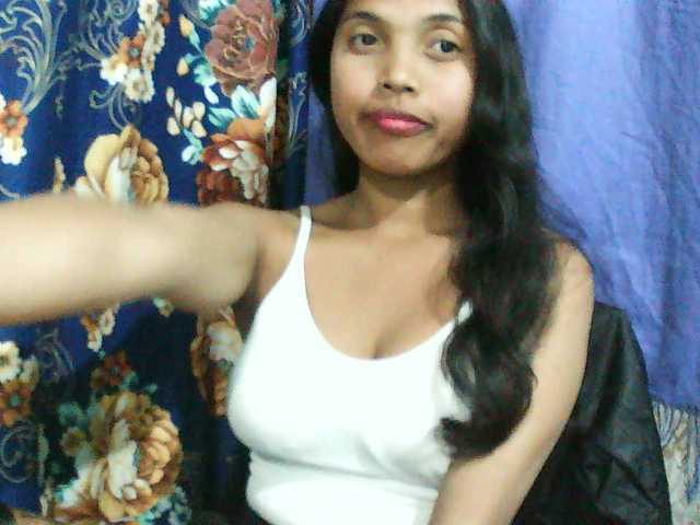 Eva-011 live cam on BongaCams