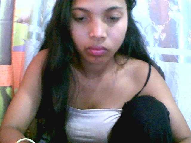 Eva-011 live cam on BongaCams