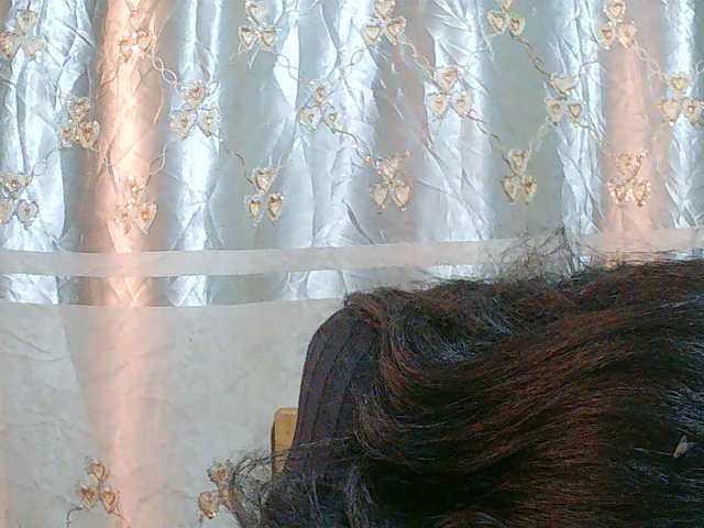 Eva-011 live cam on BongaCams