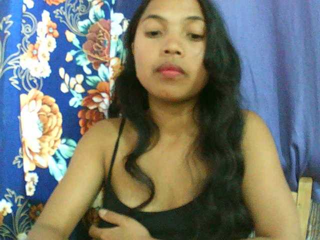 Eva-011 live cam on BongaCams