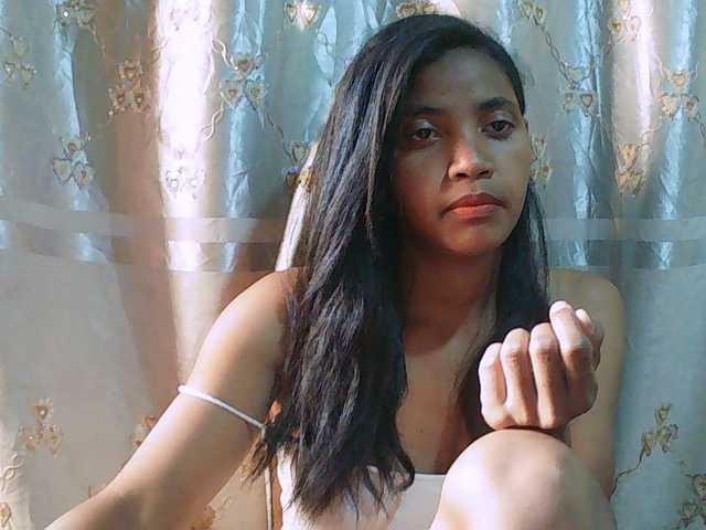 Eva-011 live cam on BongaCams