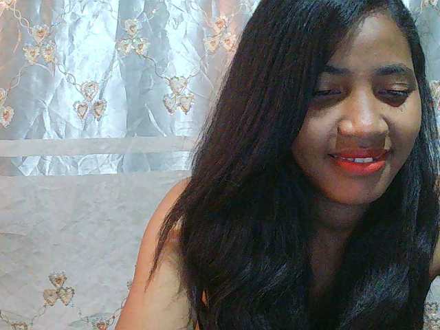 Eva-011 live cam on BongaCams