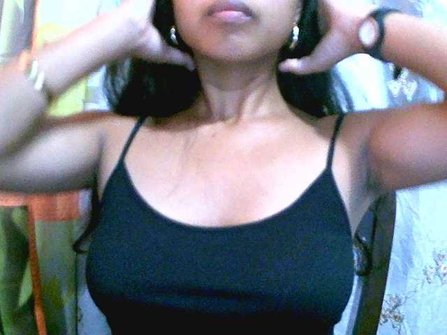 Eva-011 live cam on BongaCams