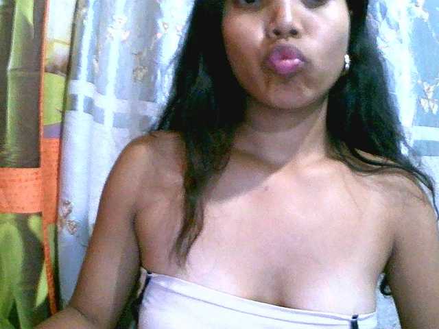Eva-011 live cam on BongaCams