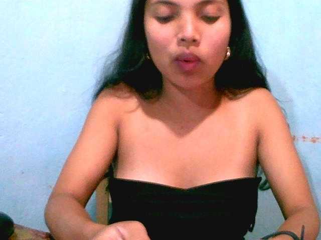 Eva-011 live cam on BongaCams