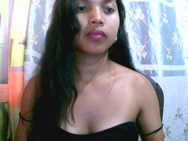 Eva-011 live cam on BongaCams