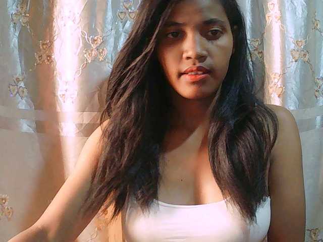 Eva-011 live cam on BongaCams