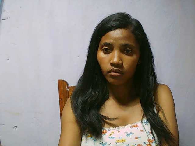 Eva-011 live cam on BongaCams