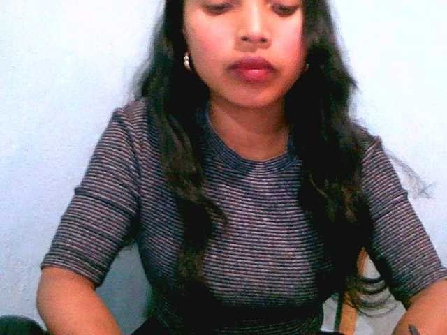 Eva-011 live cam on BongaCams
