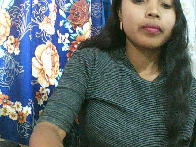 Eva-011 live cam on BongaCams