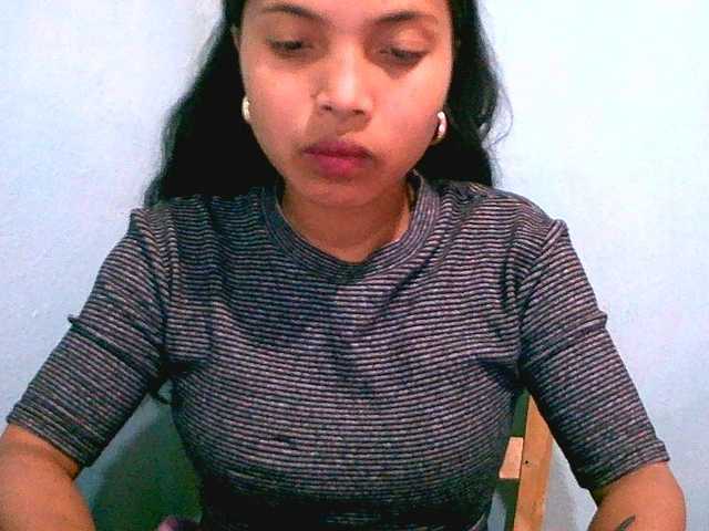 Eva-011 live cam on BongaCams