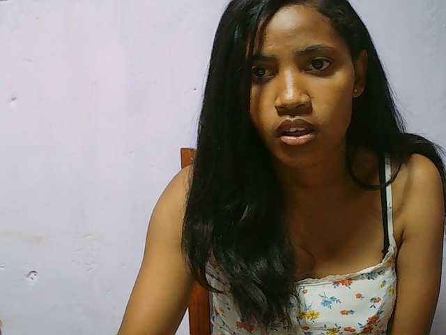 Eva-011 live cam on BongaCams