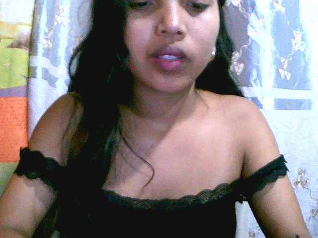 Eva-011 live cam on BongaCams