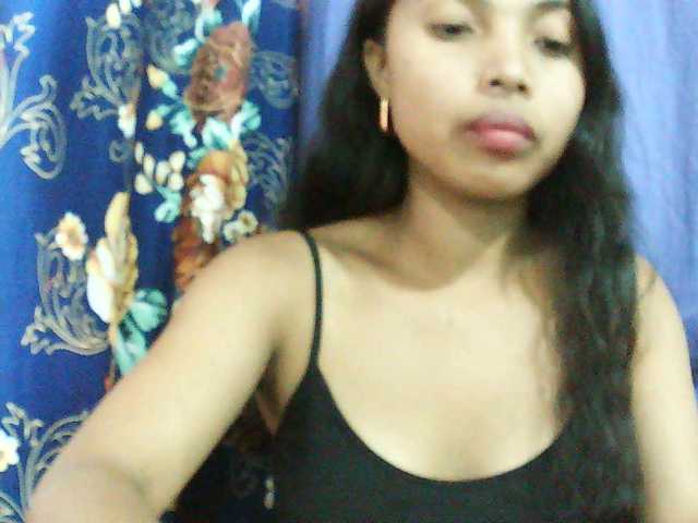 Eva-011 live cam on BongaCams