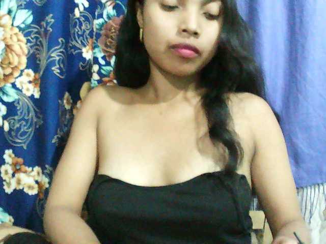 Eva-011 live cam on BongaCams