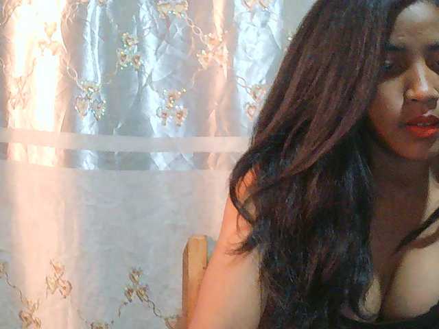 Eva-011 live cam on BongaCams