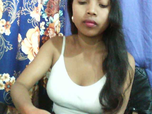 Eva-011 live cam on BongaCams