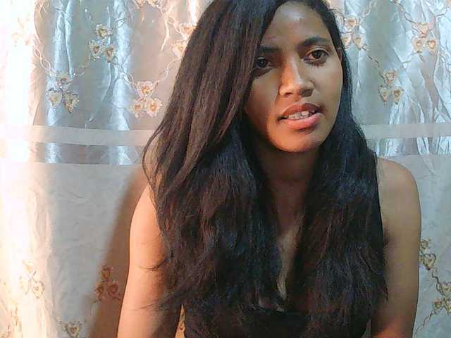 Eva-011 live cam on BongaCams
