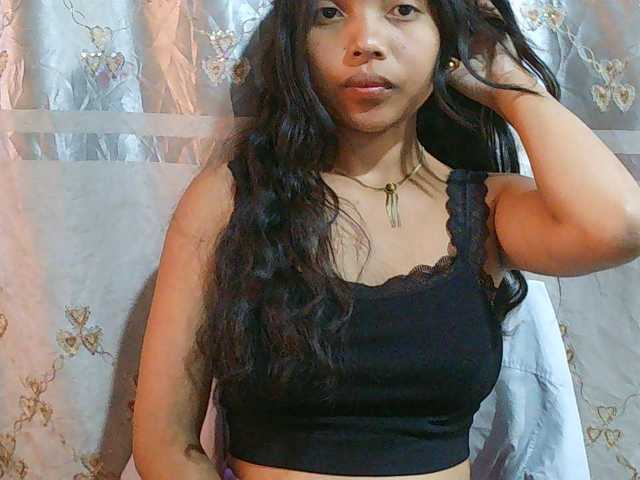 Eva-011 live cam on BongaCams