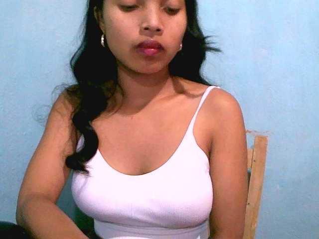 Eva-011 live cam on BongaCams